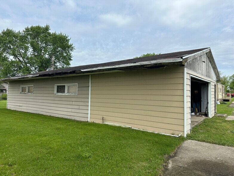 More Photos Of 2405 E Court St, Kankakee Land For Sale