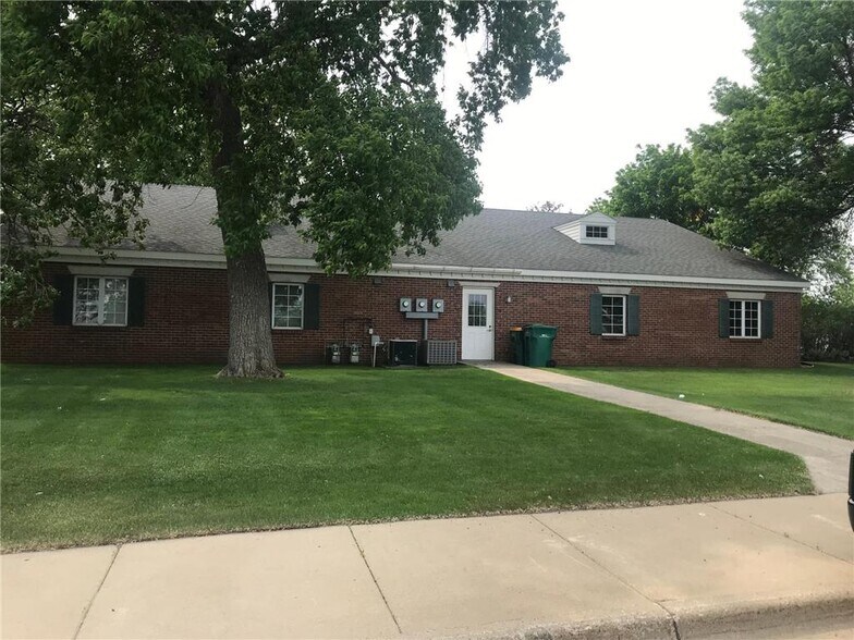 More Photos Of 130 Park Ave S, Saint Cloud Office For Sale