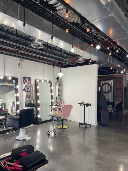More Photos Of 3617 Perkins Rd, Baton Rouge Storefront For Lease
