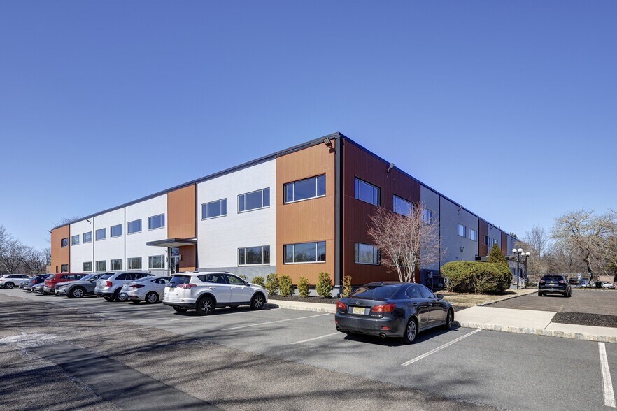 More Photos Of 2 Princess Rd, Lawrenceville Medical For Lease