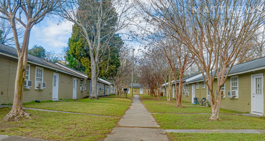 Primary Photo Of 455 Pursley St, Macon-Bibb Apartments For Sale