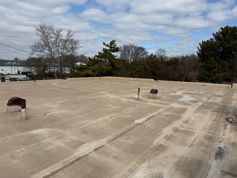 More Photos Of 1330 Parkway Ave, Ewing Medical For Sale