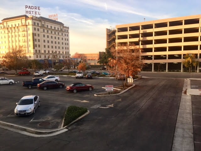 More Photos Of 1707 Eye St, Bakersfield Office For Lease