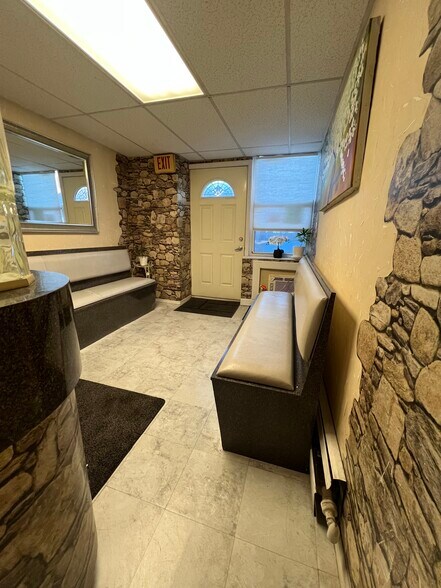 More Photos Of 207 Ocean Pky, Brooklyn Apartments For Sale