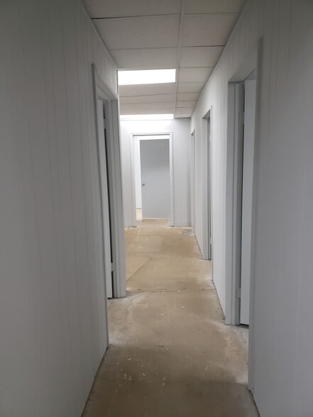 More Photos Of 453 Amboy Ave, Woodbridge Medical For Lease