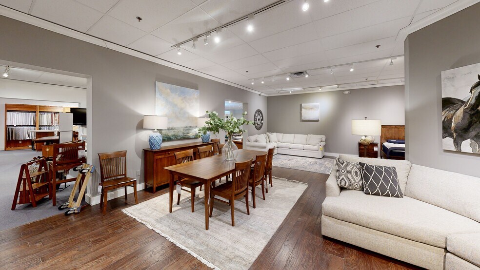 More Photos Of 55 E Route 4, Paramus Freestanding For Lease