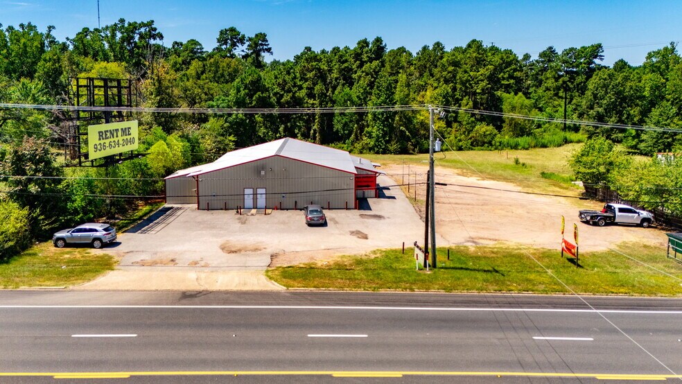 More Photos Of 2715 US Highway 69 N, Lufkin Bar For Sale