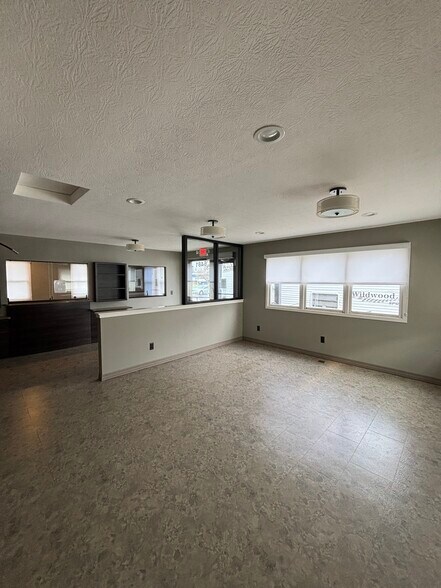 More Photos Of 6481 Nicholas Dr, Columbus Medical For Lease