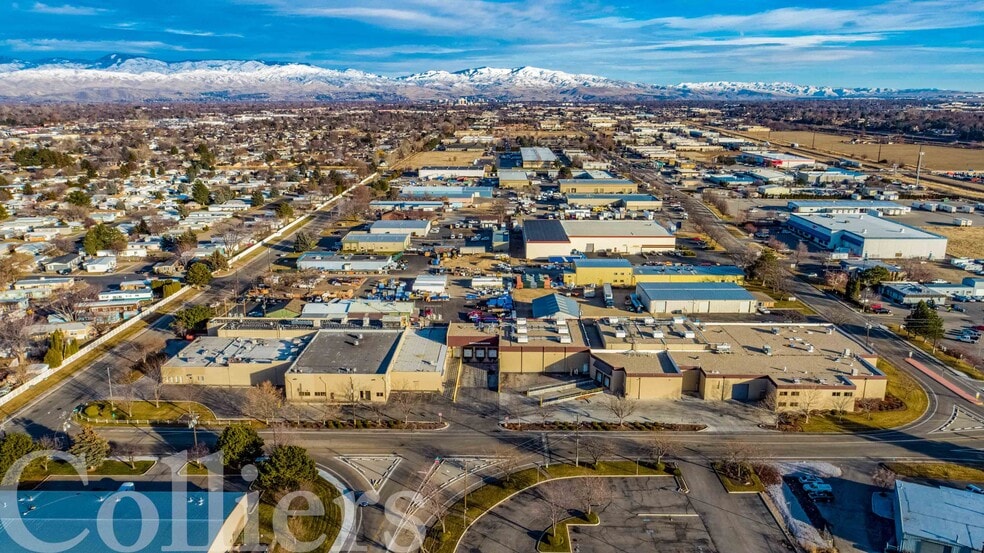 More Photos Of 11193 W Emerald St, Boise Distribution For Lease