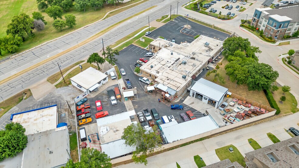 More Photos Of 720-722 W Euless Blvd, Euless Loft Creative Space For Sale