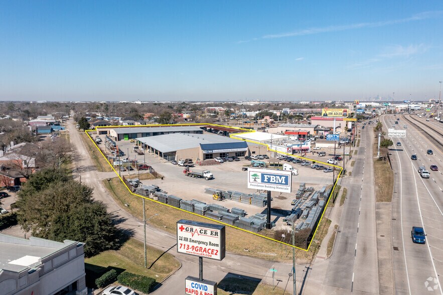Primary Photo Of 10700 Gulf Fwy, Houston Warehouse For Lease