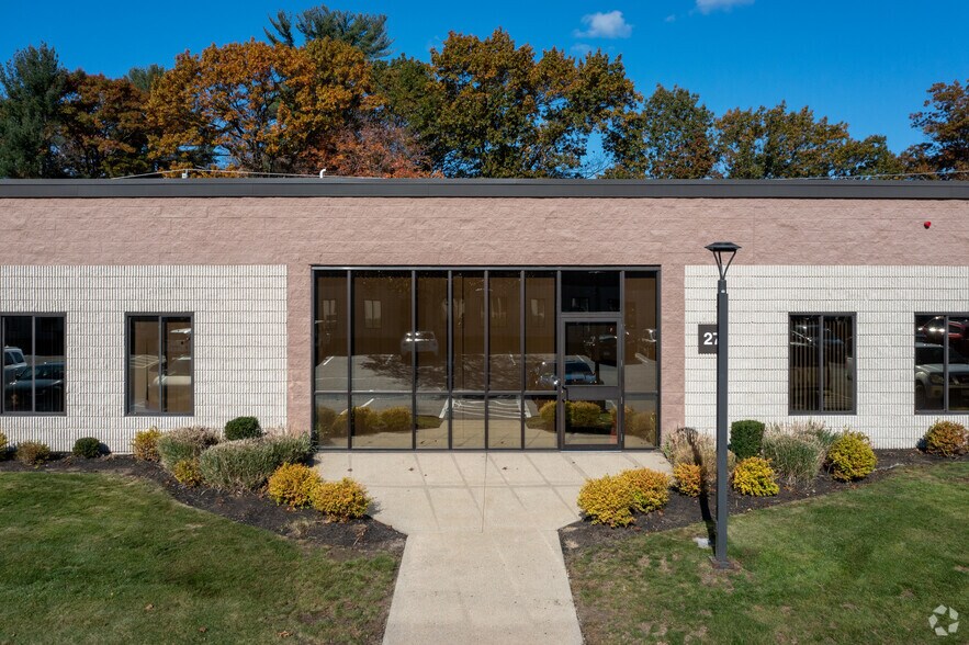 More Photos Of 267 Boston Rd, North Billerica Research And Development For Lease
