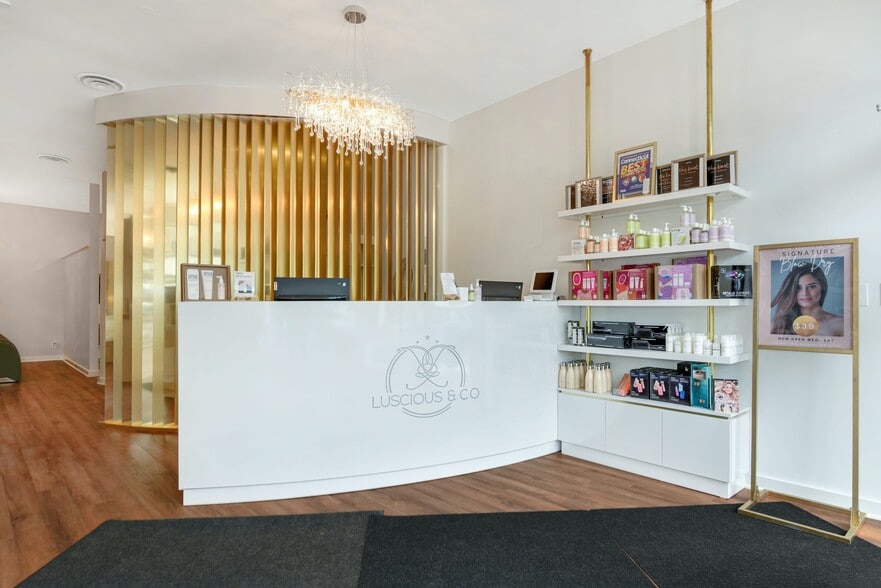 More Photos Of 107-111 Main St, New Canaan Storefront Retail Office For Sale