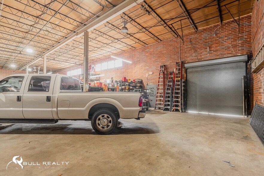 More Photos Of 979 Donnelly Ave SW, Atlanta Warehouse For Sale