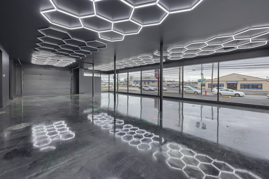 More Photos Of 1310 Manheim Pike, Lancaster Freestanding For Sale