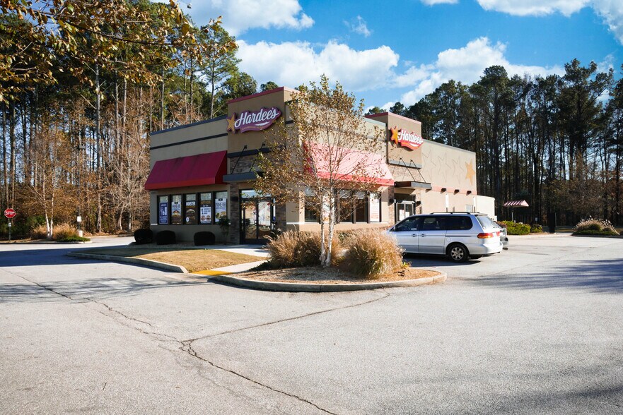 More Photos Of 605 Flindt Dr, Storm Lake Fast Food For Lease