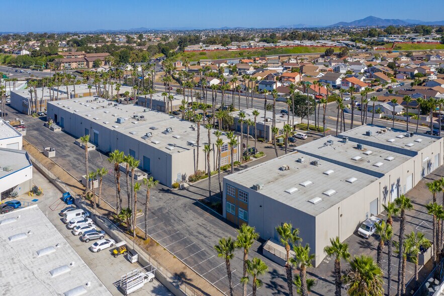 More Photos Of 3025 Beyer Blvd, San Diego Warehouse For Lease
