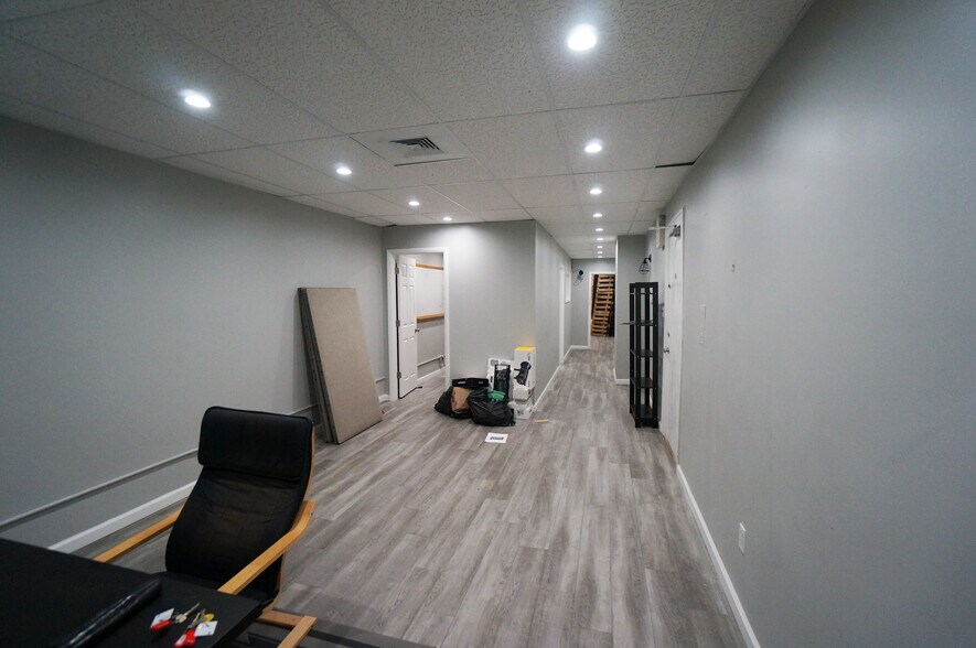 More Photos Of 191-193 Main St, Hackensack Storefront Retail Office For Lease