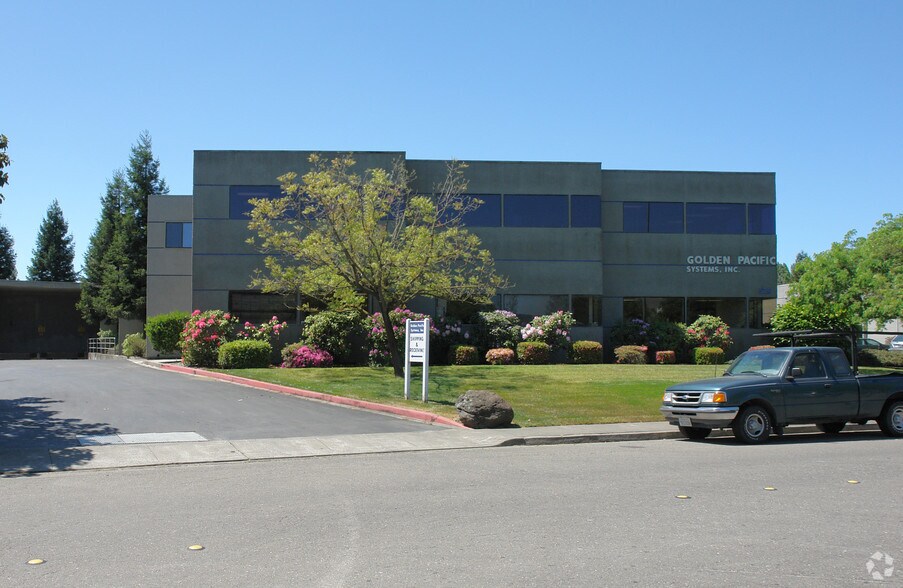 More Photos Of 529 Martin Ave, Rohnert Park Manufacturing For Lease