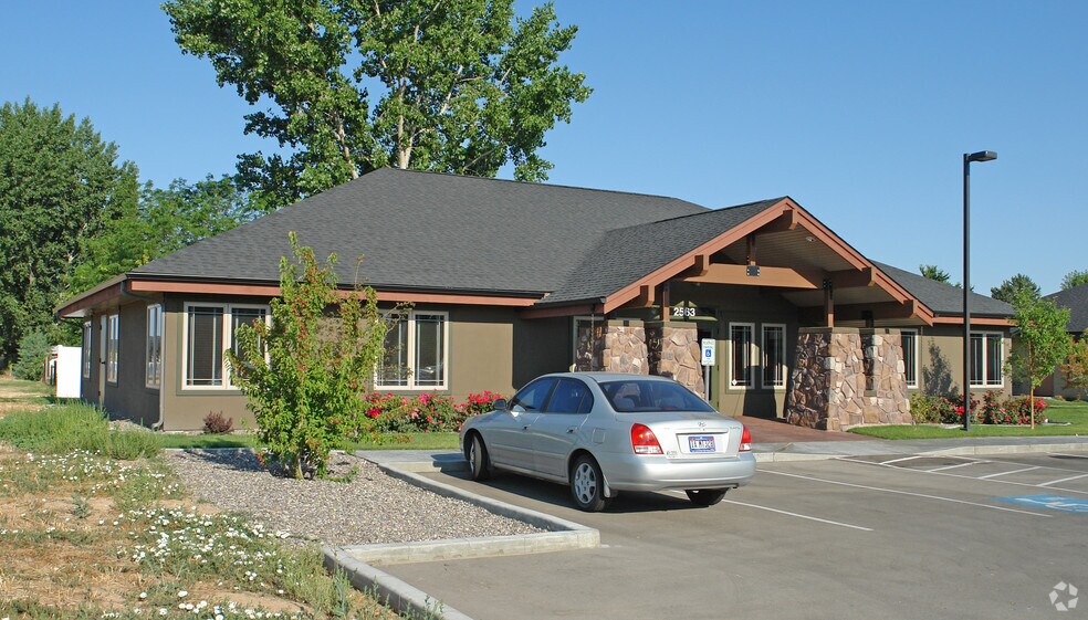 More Photos Of 2563 S Five Mile Ave, Boise Office Residential For Sale