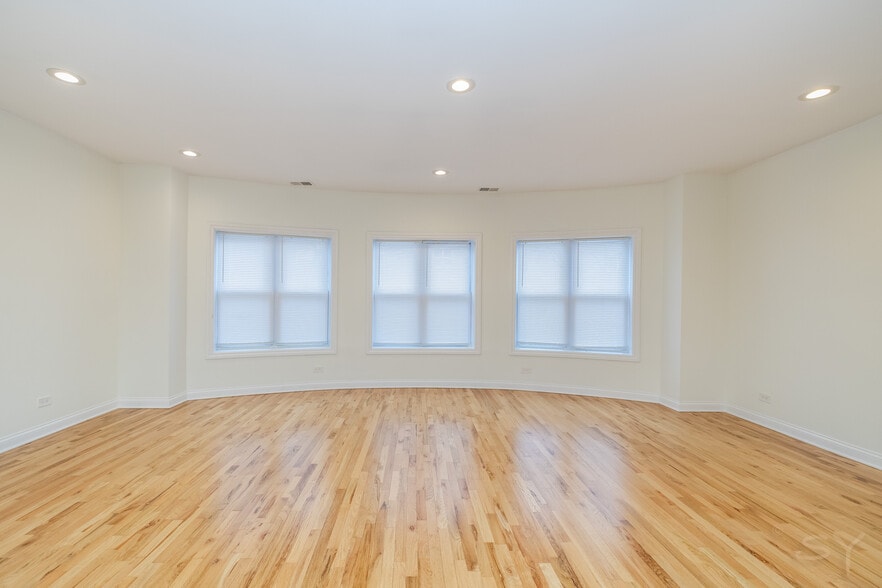 More Photos Of 1439 E 66th Pl, Chicago Apartments For Sale