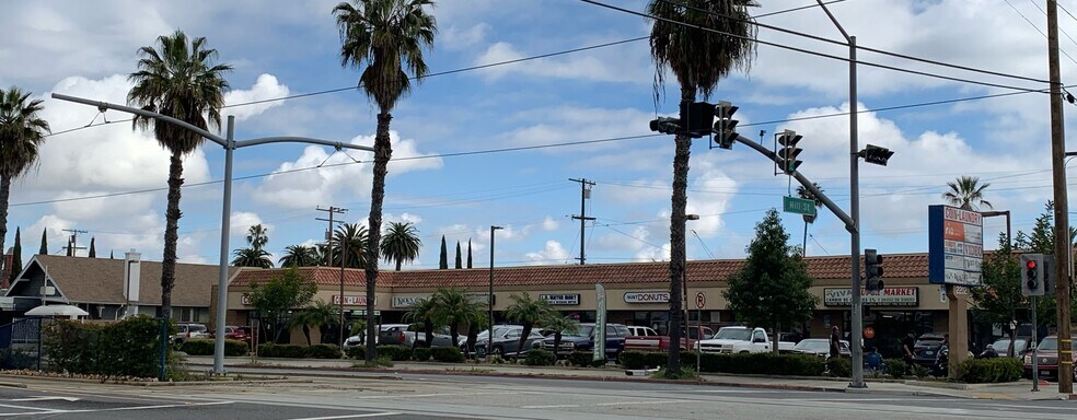 More Photos Of 2202-2216 Long Beach, Long Beach Freestanding For Lease