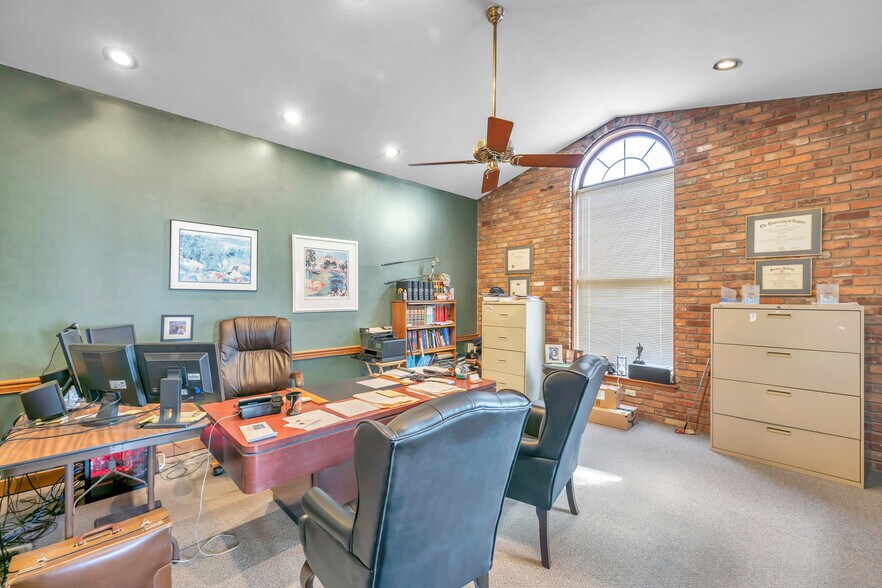 More Photos Of 8200 Seminole Blvd, Seminole Medical For Lease