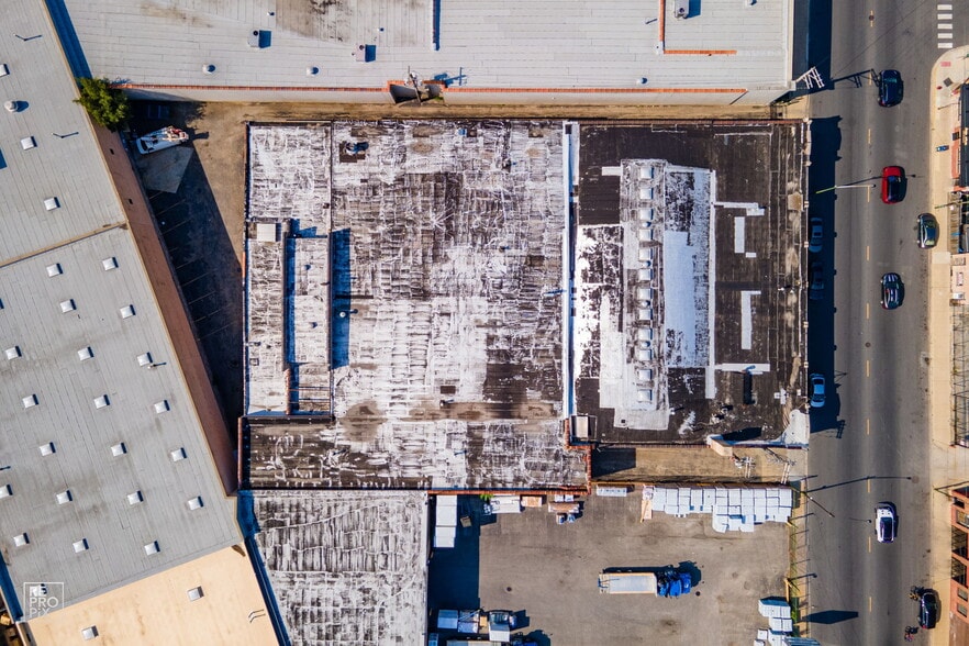 More Photos Of 2444 N Pulaski Rd, Chicago Warehouse For Sale