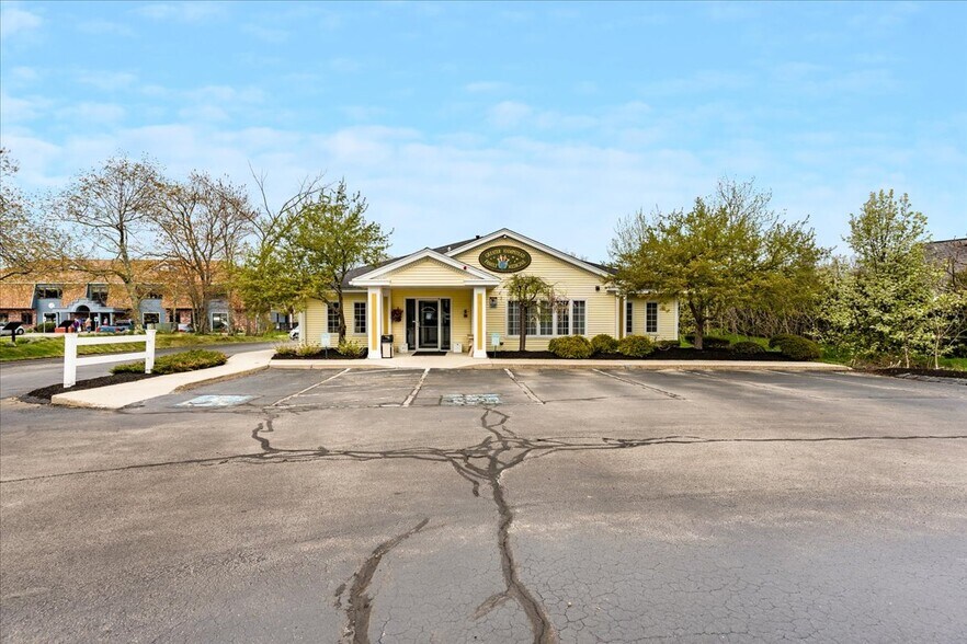 More Photos Of 207 Stage Rd, Hampstead Office For Sale