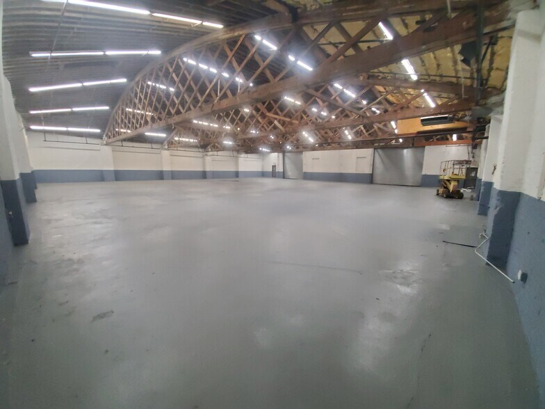 More Photos Of 837 3rd Ave, Brooklyn Warehouse For Lease