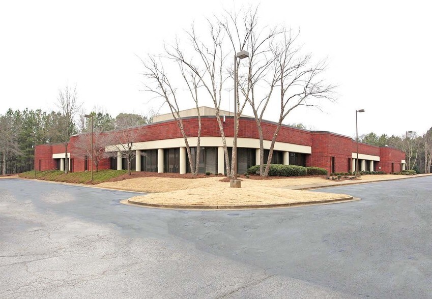 Primary Photo Of 5700 Highlands Pky SE, Smyrna Light Distribution For Lease