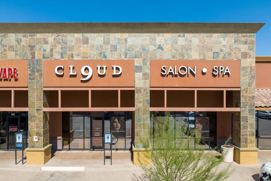 More Photos Of 1342 W Warner Rd, Tempe Unknown For Lease