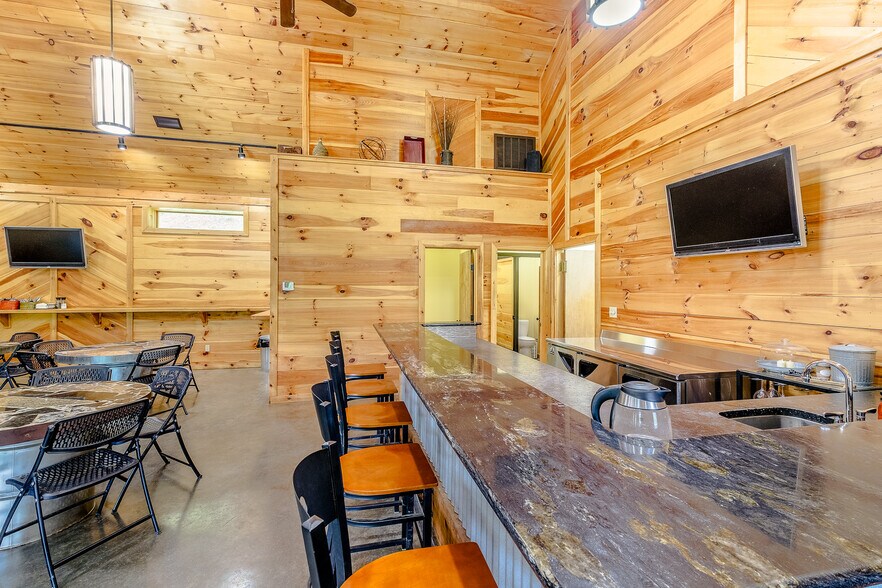 More Photos Of 57 Hemlock Ridge Ln, Catawba Lodge Meeting Hall For Sale