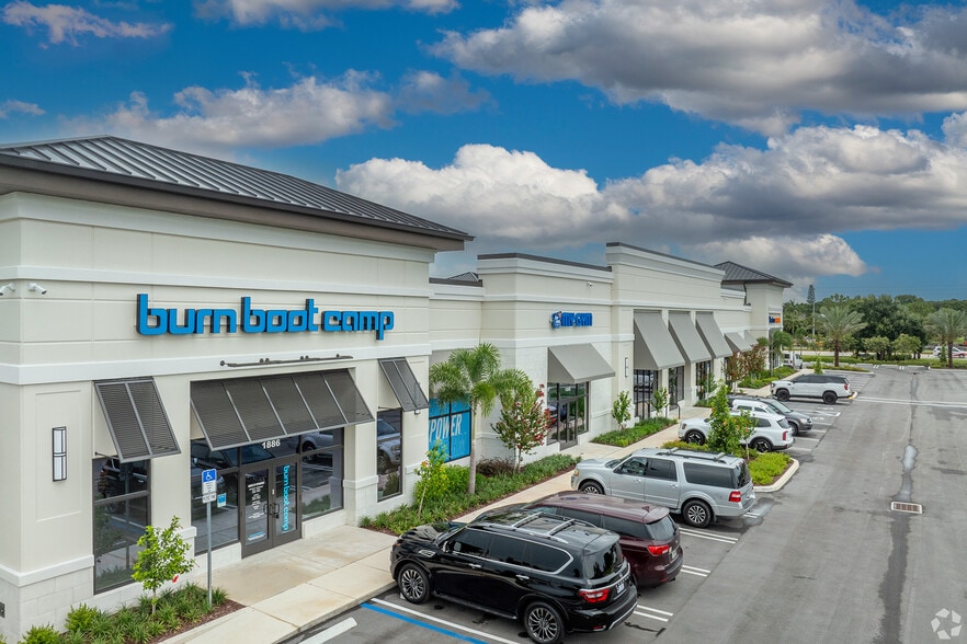 More Photos Of 1908 SW Gatlin Blvd, Port Saint Lucie General Retail For Lease