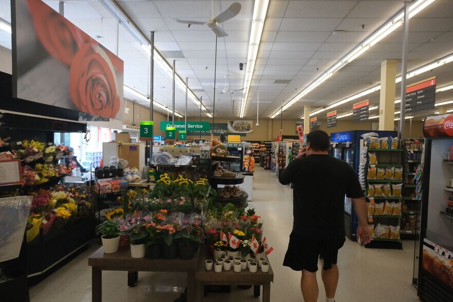 More Photos Of 11001 20 Av, Blairmore Freestanding For Sale