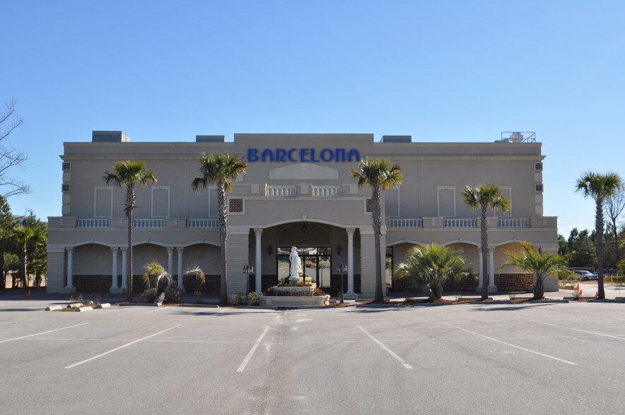 More Photos Of 1501 Skibo Rd, Fayetteville General Retail For Sale