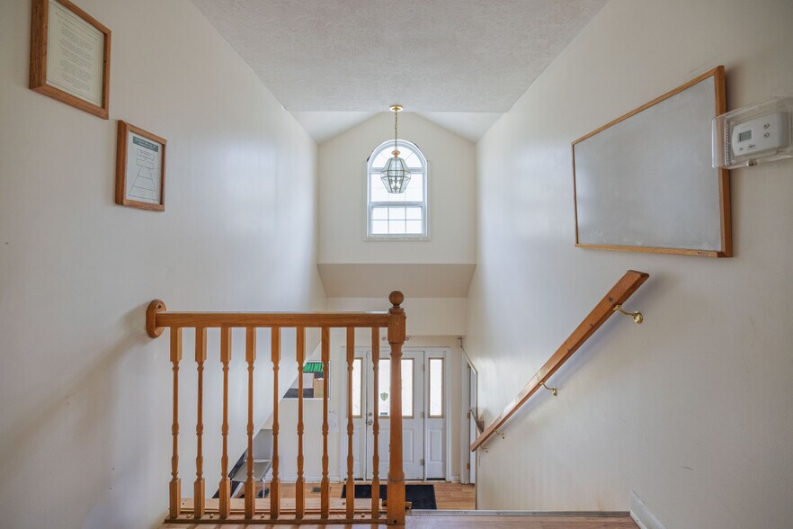 More Photos Of 396 New Leicester Hwy, Asheville Office For Sale