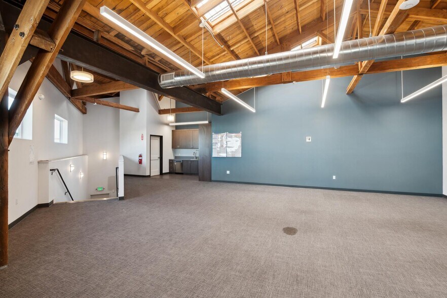 More Photos Of 1000 Calcot Pl, Oakland Warehouse For Sale