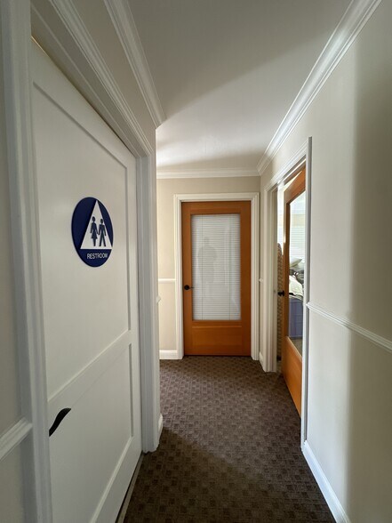 More Photos Of 4130-4136 Grass Valley Hwy, Auburn Office Residential For Sale