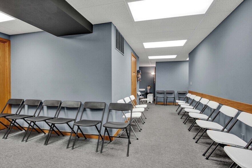 More Photos Of 3125 Main St, Stevens Point Office For Sale