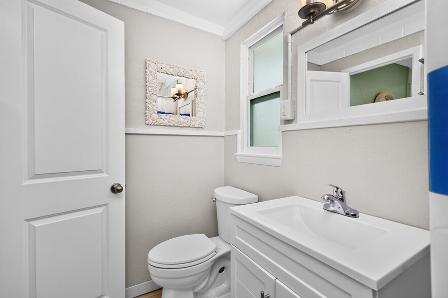 More Photos Of 1130 Gulf Blvd, Englewood Apartments For Sale