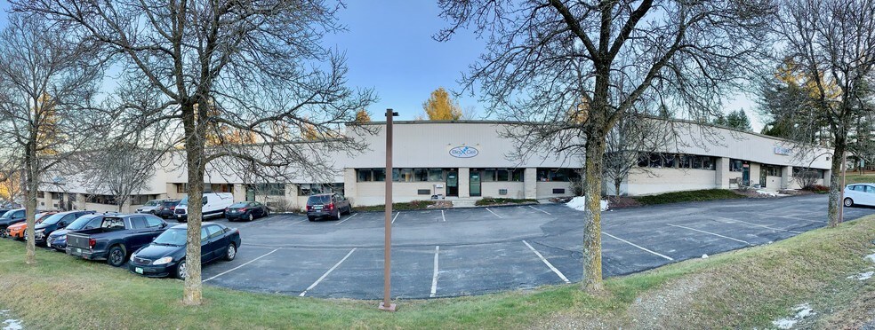 More Photos Of 10 Technology Dr, West Lebanon Warehouse For Lease