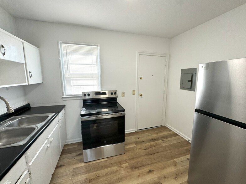 More Photos Of , Sumter Multifamily For Sale