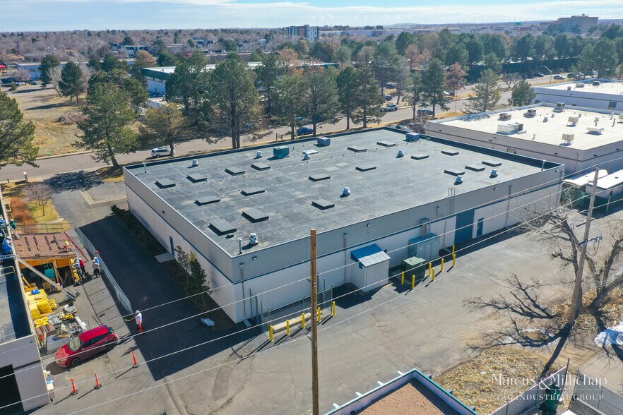 More Photos Of 4825 Oakland St, Denver Manufacturing For Lease