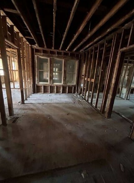 More Photos Of 701-711 W Wyoming Ave, Lockland Apartments For Sale