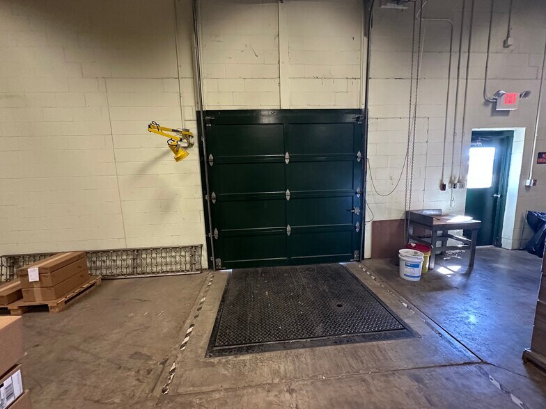 More Photos Of 240 Browns Ln, Coshocton Distribution For Sale