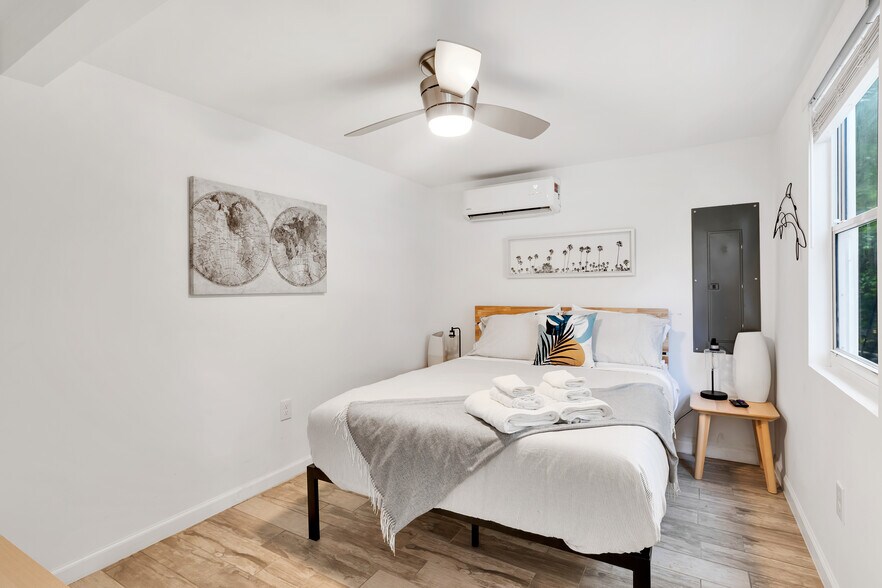 More Photos Of 506 S M St, Lake Worth Beach Apartments For Sale