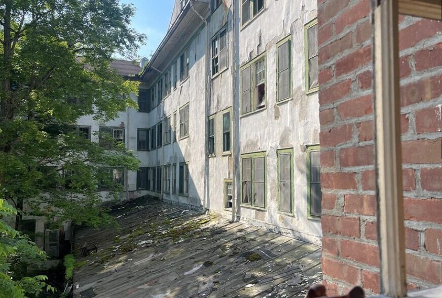 More Photos Of 107 Adler Ave, Sharon Springs Hotel For Sale