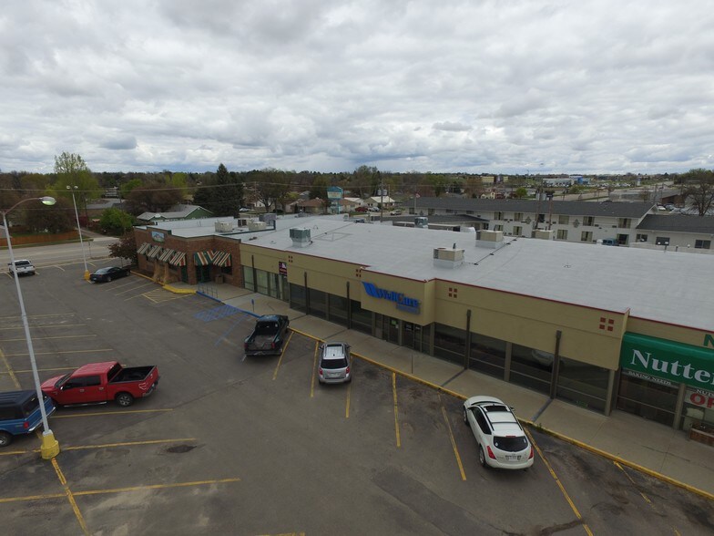 More Photos Of 2621 5th Ave, Scottsbluff Storefront Retail Office For Sale
