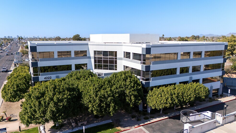 More Photos Of 4222 E Thomas Rd, Phoenix Medical For Sale